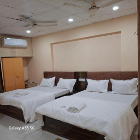 praatham home stay